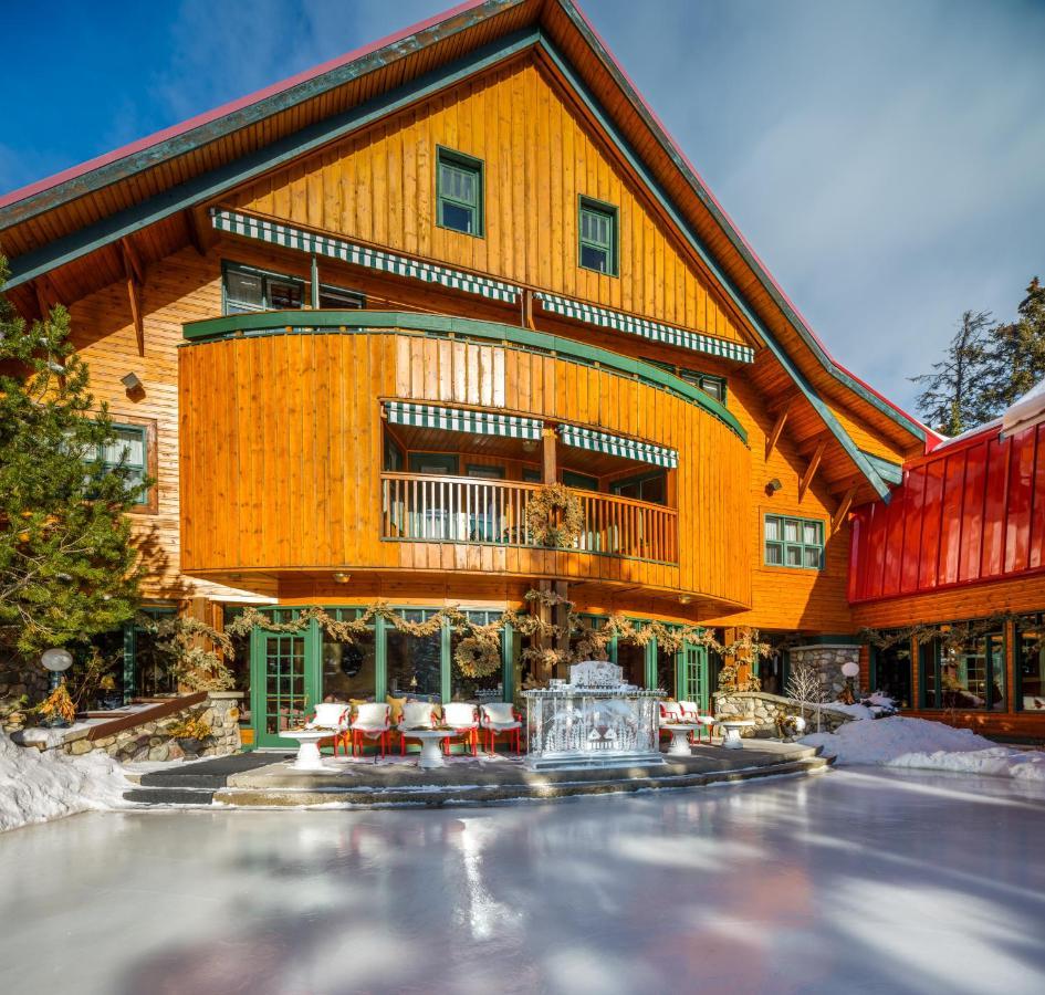 Post Hotel & Spa Lake Louise Exterior foto